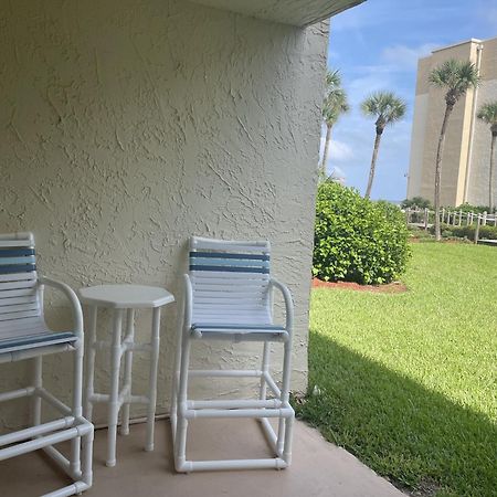 Cute 1Br Condo Directly On Beach Condo New Smyrna Beach Esterno foto