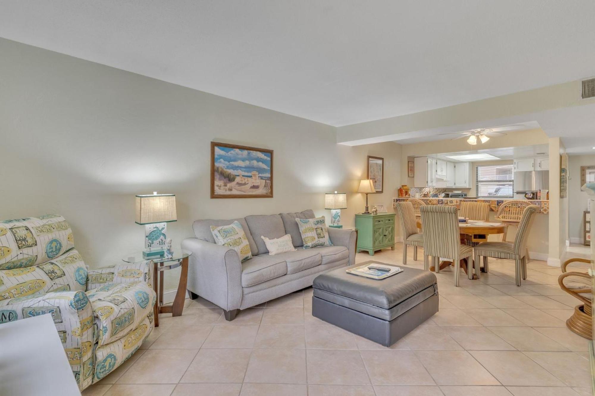 Cute 1Br Condo Directly On Beach Condo New Smyrna Beach Esterno foto