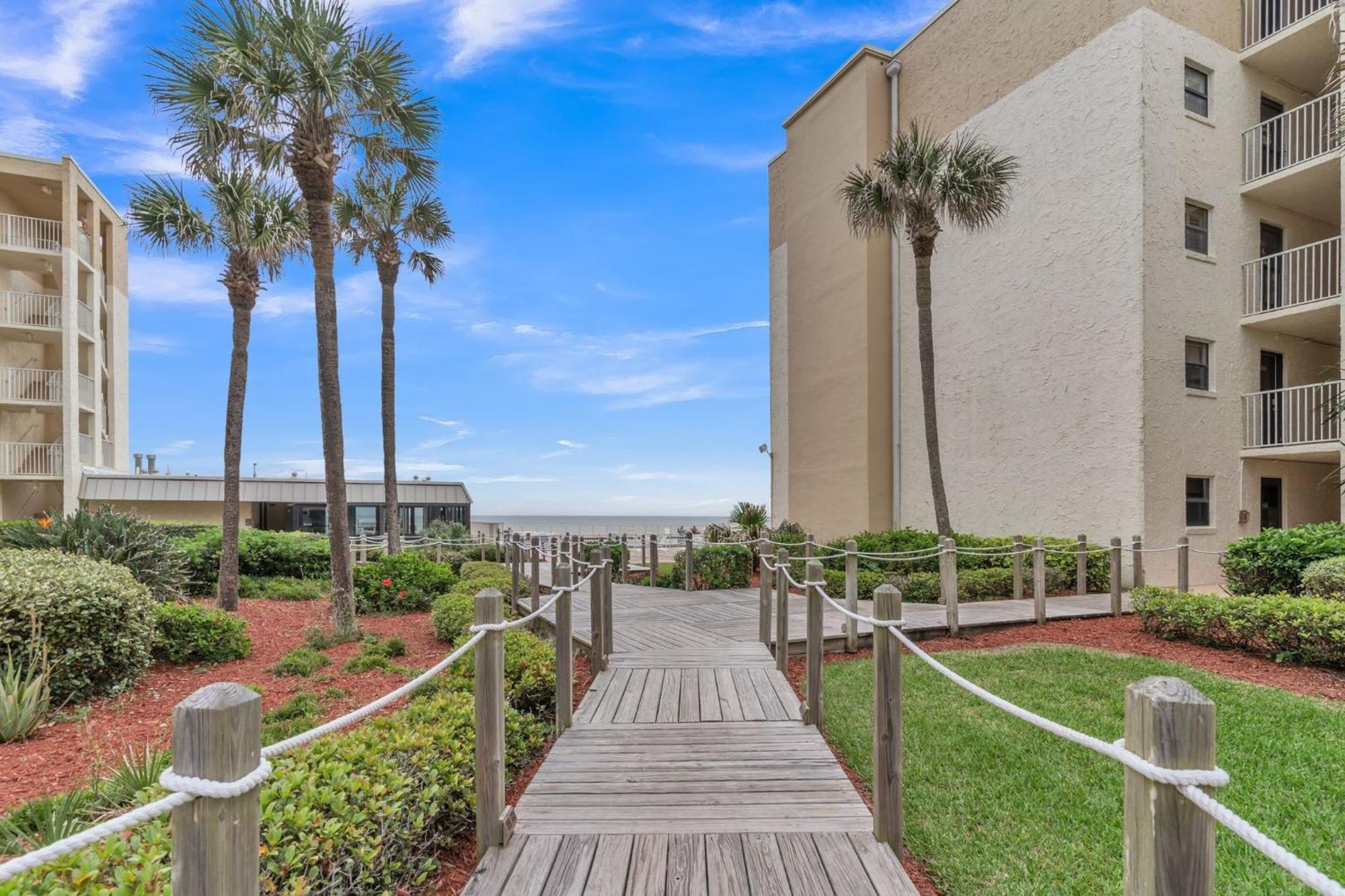 Cute 1Br Condo Directly On Beach Condo New Smyrna Beach Esterno foto